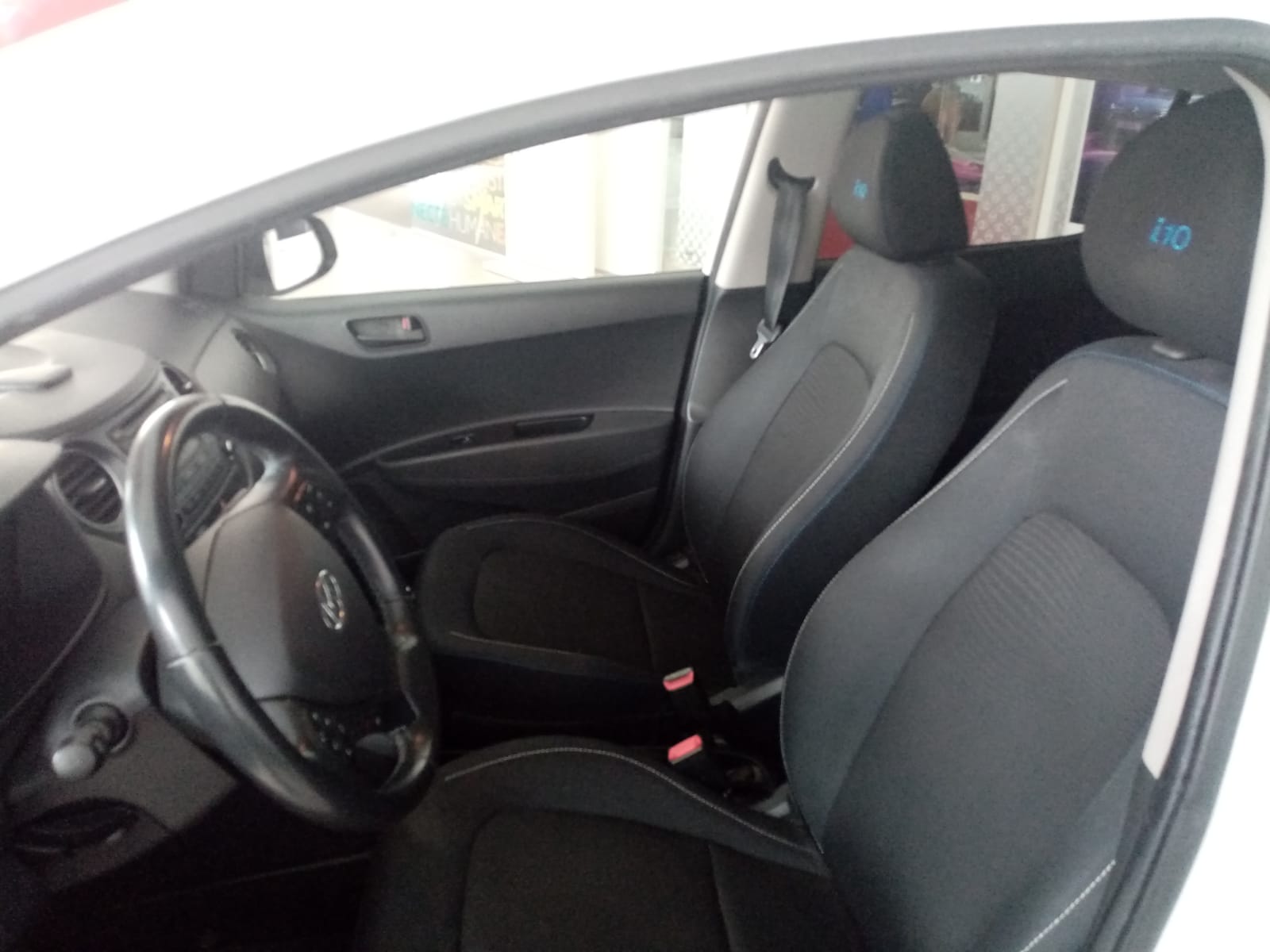 HYUNDAI I10 67CV Gasolina