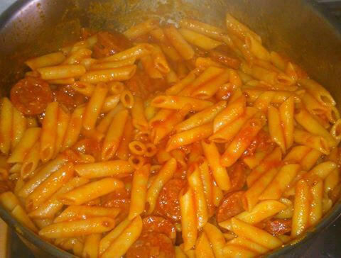 foto de Macarrones con tomate y chorizo