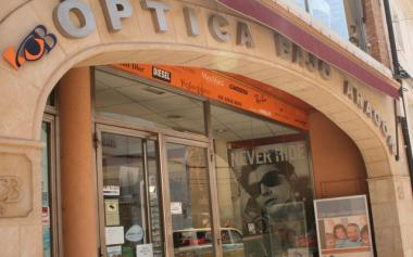 Óptica Bajo Aragón foto 1