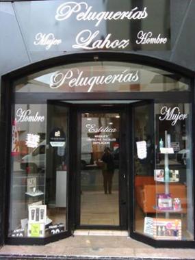 Peluquería Lahoz foto 1