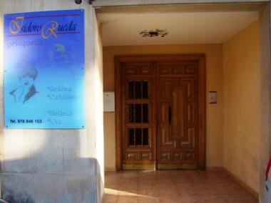 Peluquería Isidro Rueda foto 1